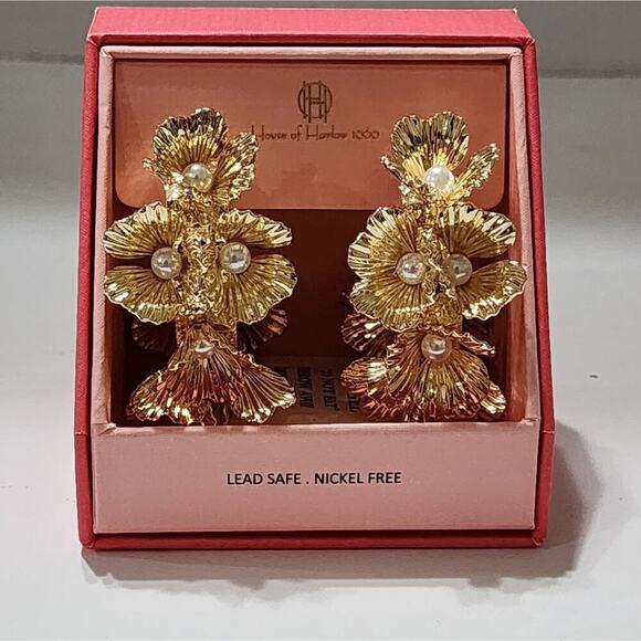 House of‎ Harlow 1969 Gold Flower and Faux Pearl Hoop Earrings New! - Picture 10 of 11
